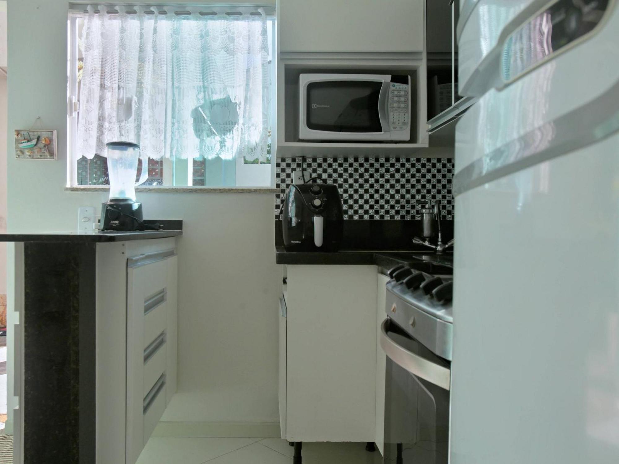 Estudio Com Ar Refrigerado A 300 M Praia Cabo Frio Esterno foto
