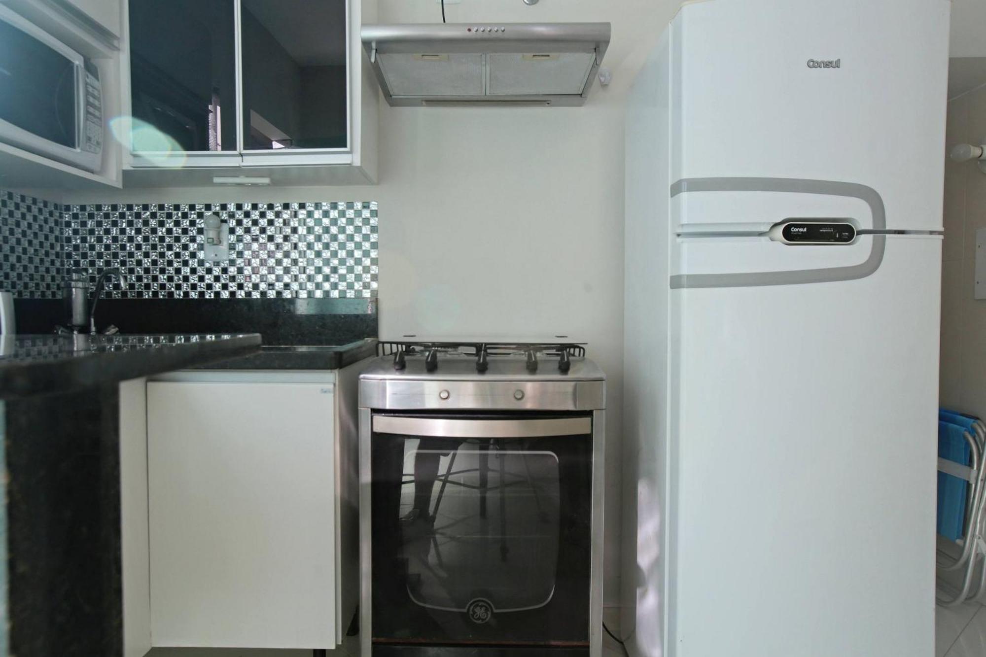 Estudio Com Ar Refrigerado A 300 M Praia Cabo Frio Esterno foto